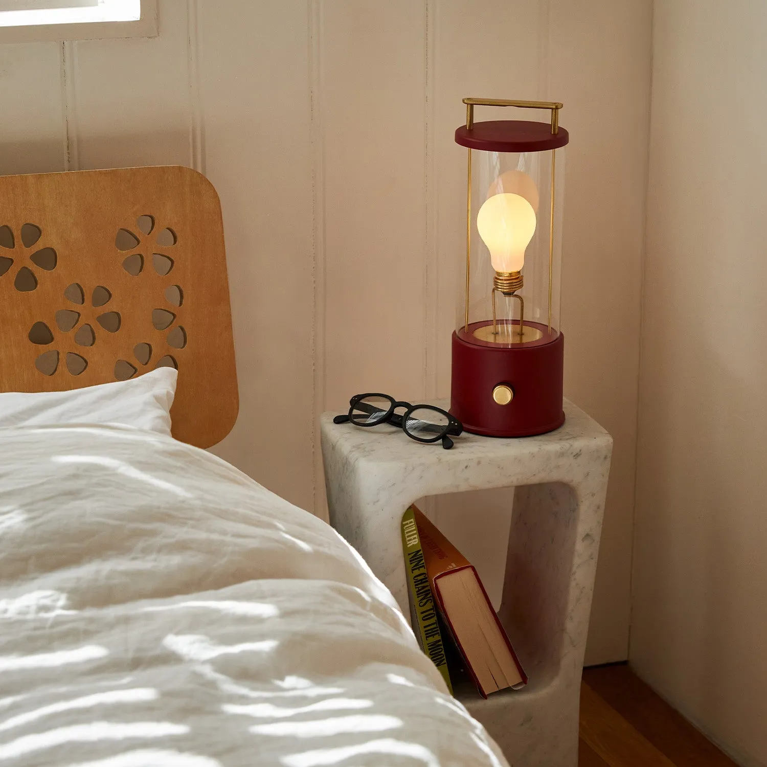 The Muse Portable Lamp in Pomona Red Bundle